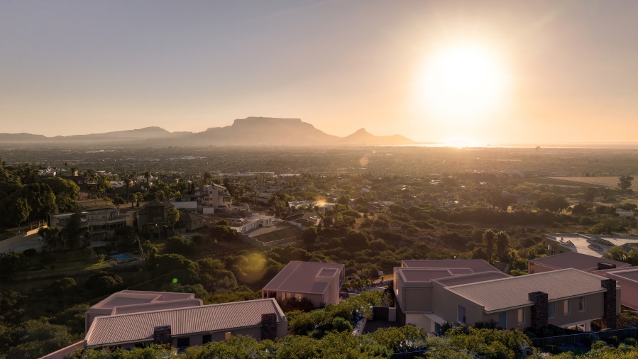 4 Bedroom Property for Sale in Plattekloof 3 Western Cape